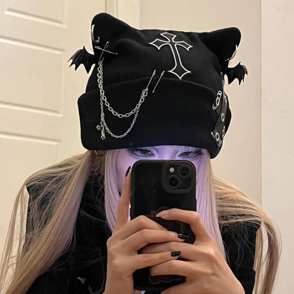 Goth Beanie Hat Women Winter Punk Emo Grunge Cat Ear Knitted Cap Gothic Accessor - Picture 3 of 6